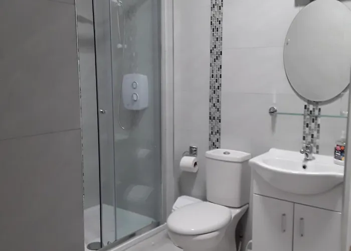 Homefromhome Отель типа 