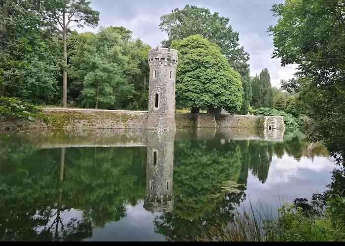 Homefromhome Отель типа 